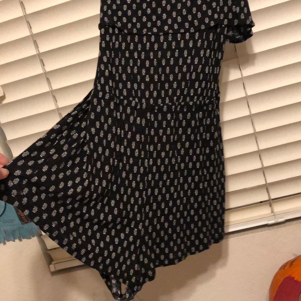 black romper - Picture 3 of 3